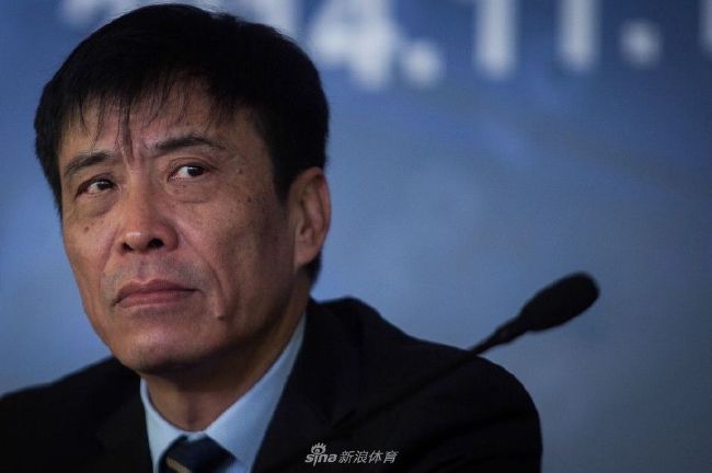 伊人激情久久