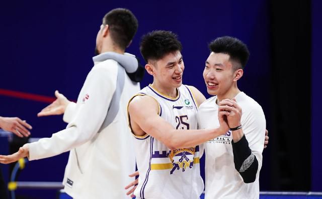 高龄老头gay互摸