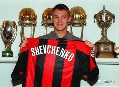 和丰满肥臀岳的性事